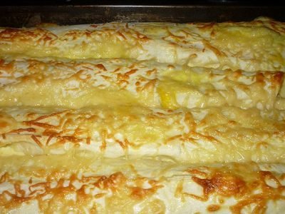 Лаваш с сыром в духовке