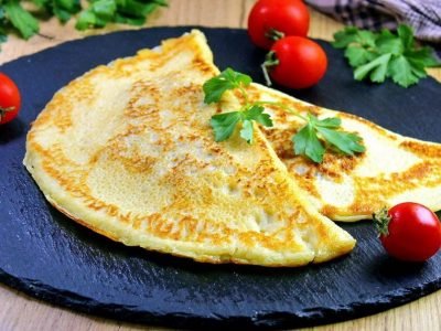 Ленивые чебуреки из блинчиков: альтернативный рецепт любимого блюда