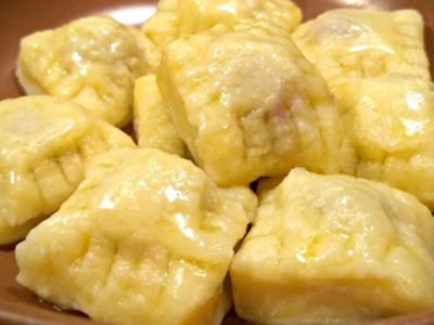 Ленивые вареники с вишней