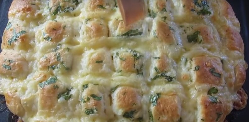 лепешка с чесноком фото