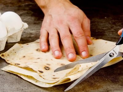 Лепешки из лаваша с творогом и яйцом