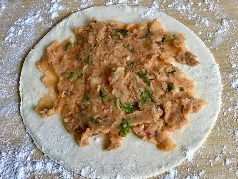 тесто с начинкой