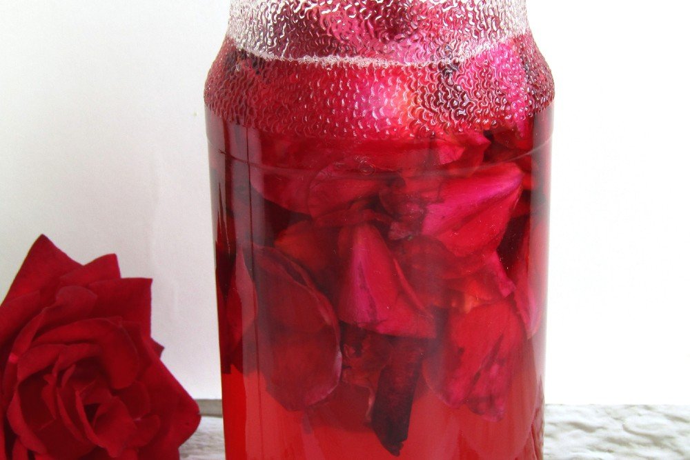 ликер из лепестков роз