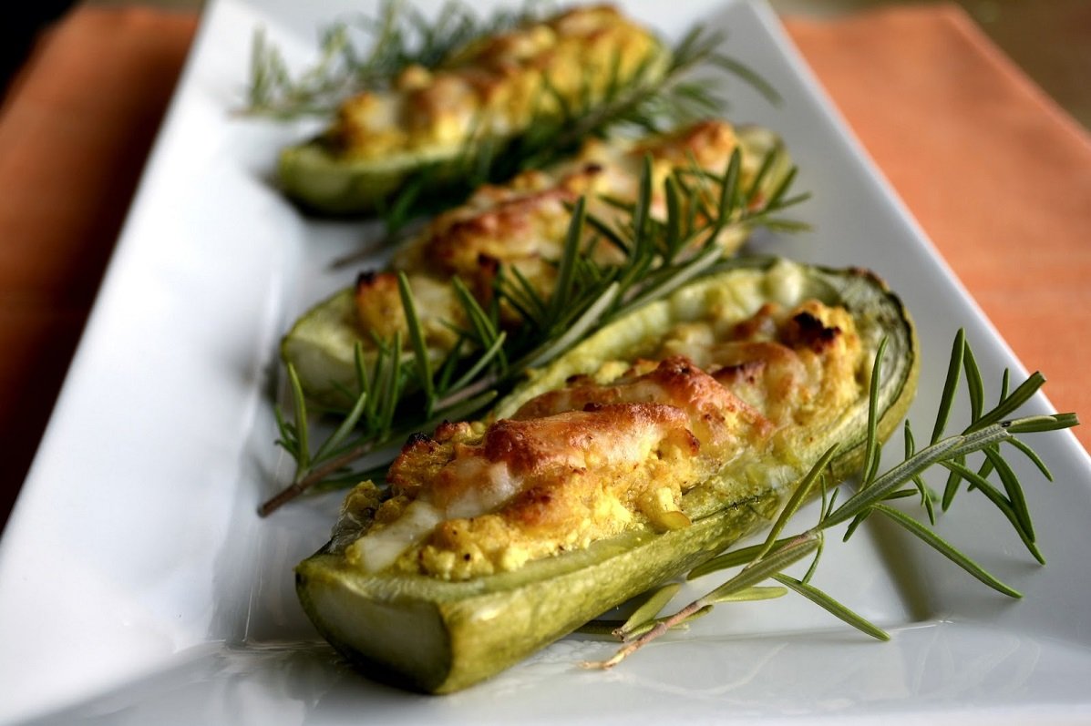 Лодочки из кабачков