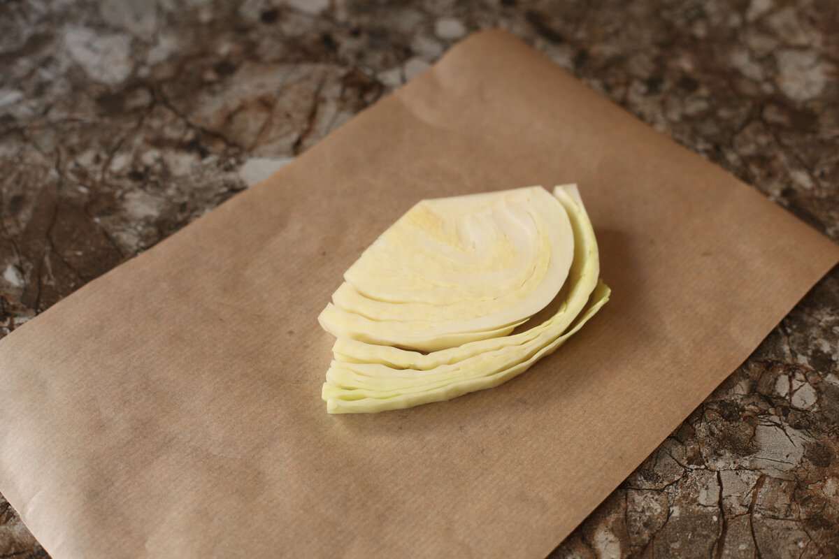 капуста на пергаменте