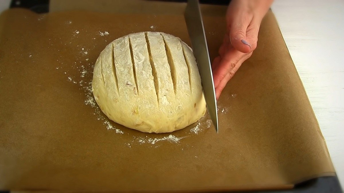 надрезы на тесте