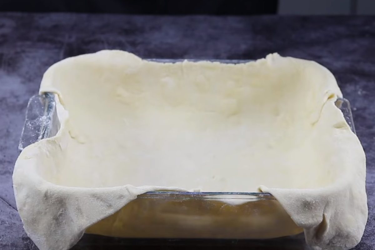 слоеное тесто в форме