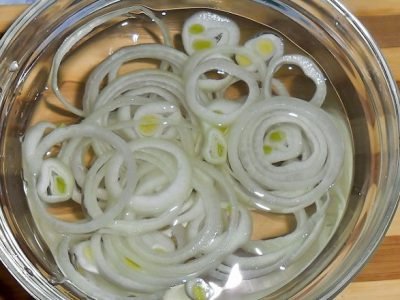 Луковый салат