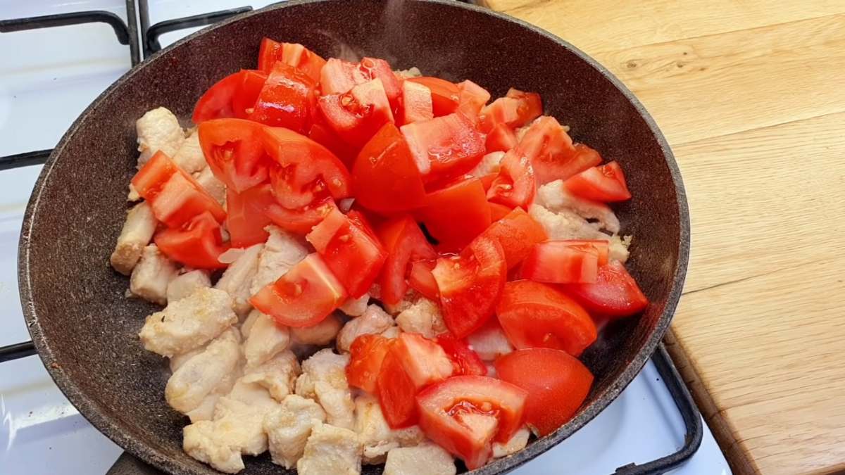 спагетти с помидорами