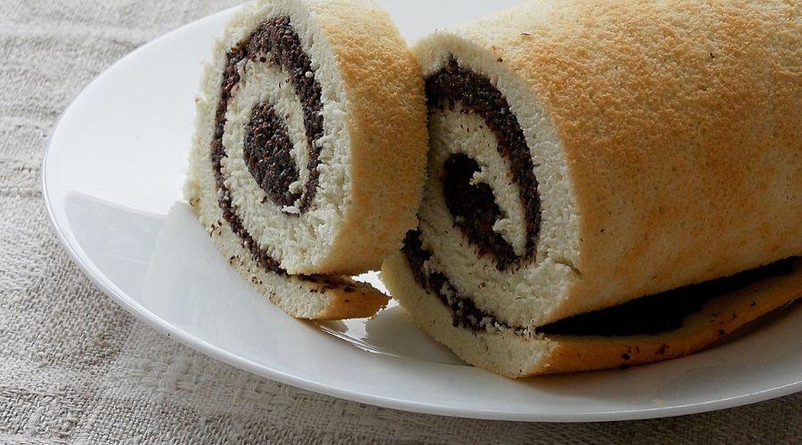 рулет с маком