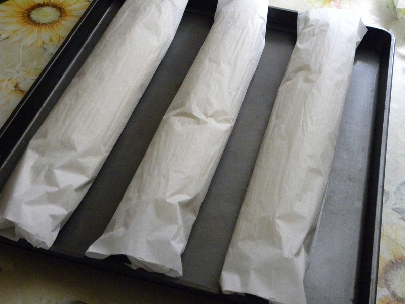 маковый рулет с глазурью 