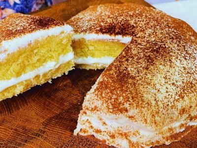 Пышный манник в микроволновке: рецепт с кремом