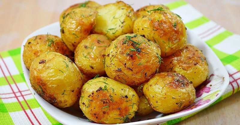 картофель запеченный в духовке