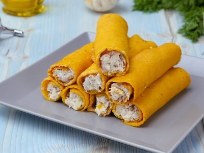 Морковные блины с курицей