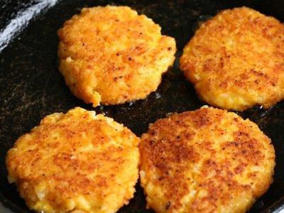 Морковные котлеты с рисом