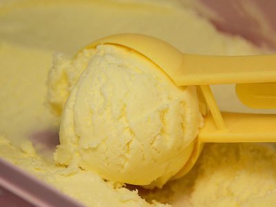 Домашнее мороженое на желтках