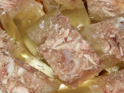 Мужужи — грузинский холодец