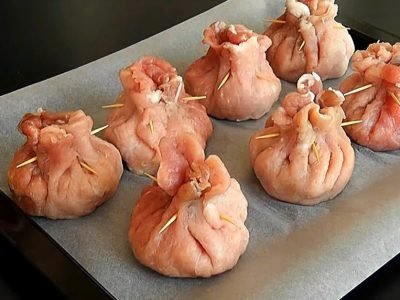 Сочные мясные мешочки с начинкой