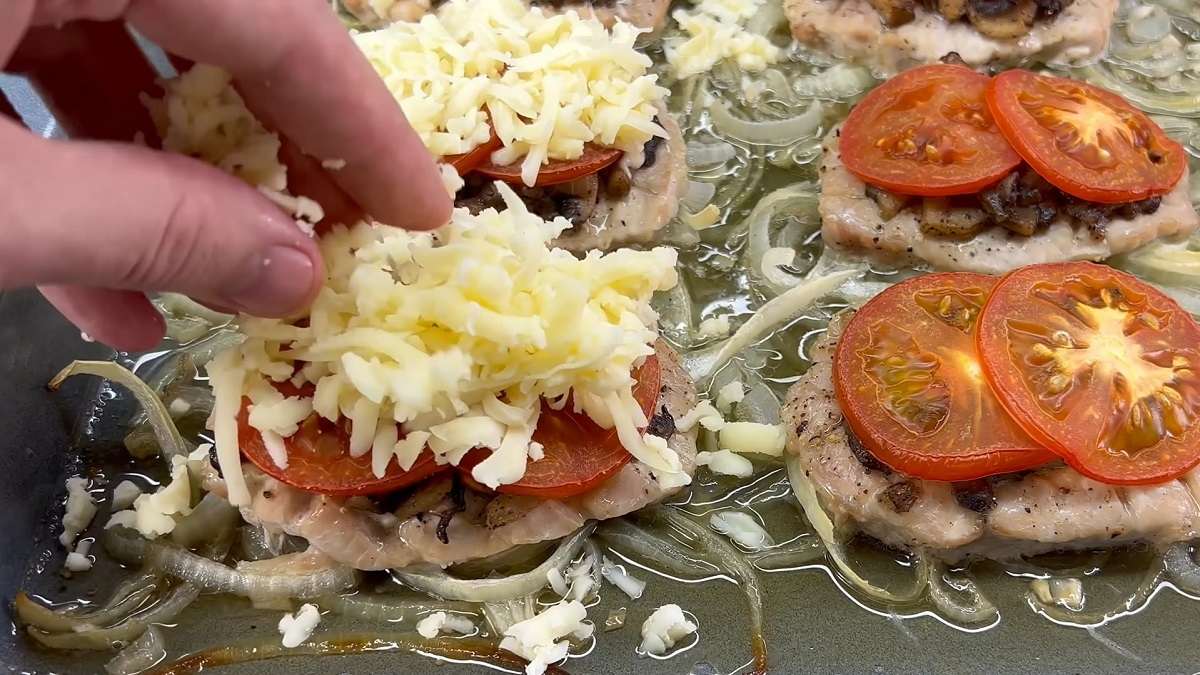 добавление тертого сыра