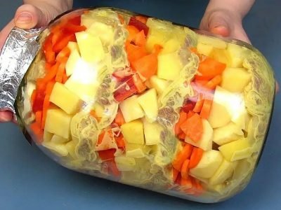 Мясо с картошкой в стеклянной банке