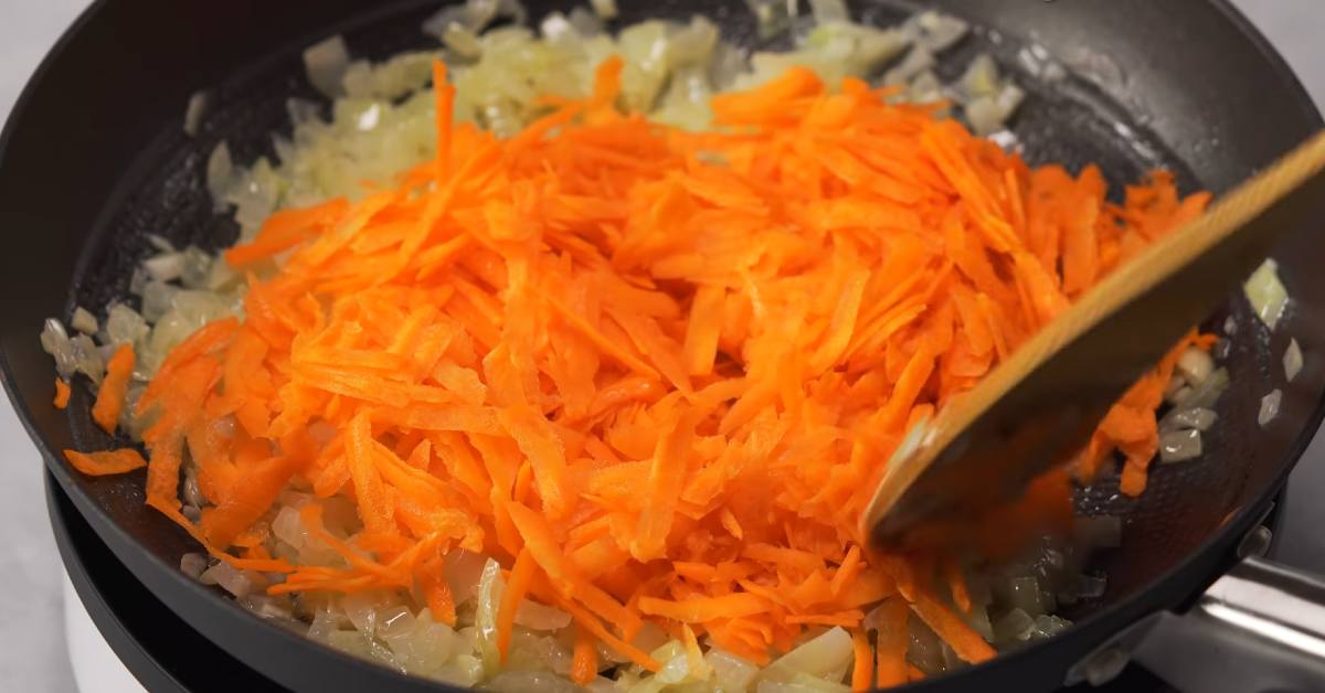 луково-морковная зажарка