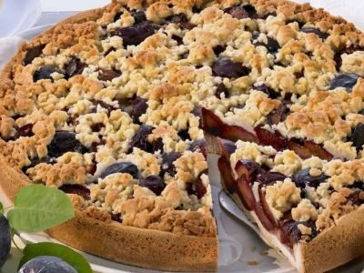 Немецкий пирог со сливами и штрейзелем
