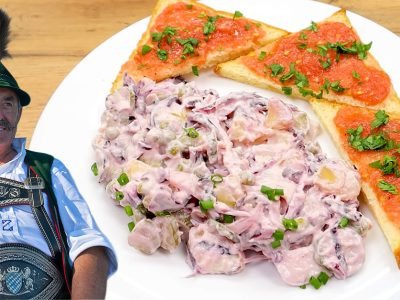 Немецкий салат из красной капусты и картофеля