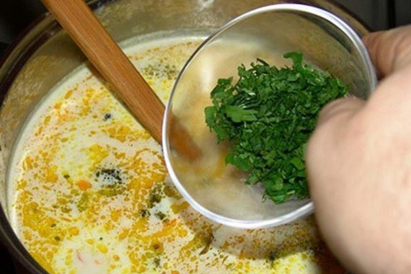 Низкокалорийный сырный суп