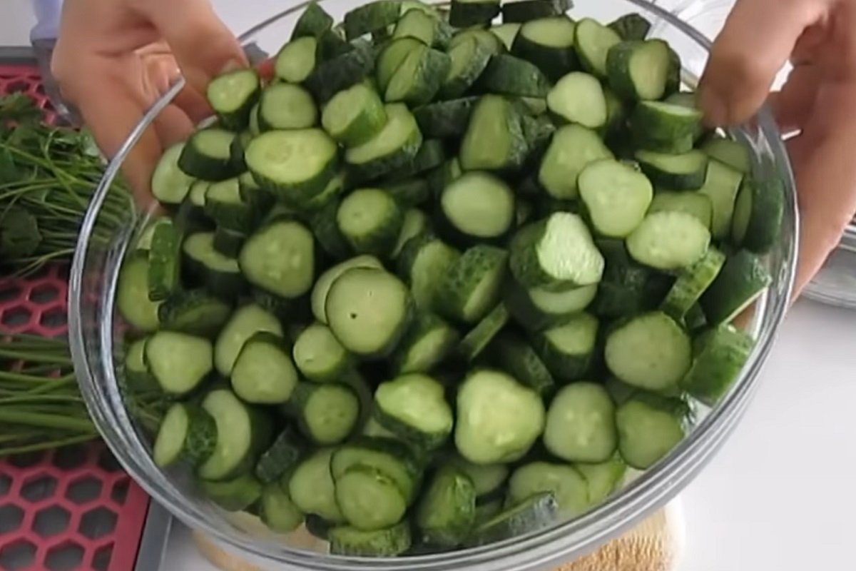 Огурцы в томате - Со Вкусом
