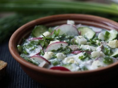 Окрошка на квасе с редисом