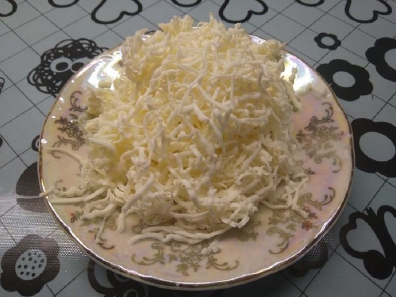 натертый плавленый сыр