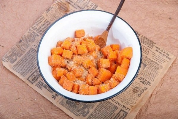 острая морковь в масле