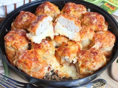 Отрывной пирог с фаршем без замешивания теста