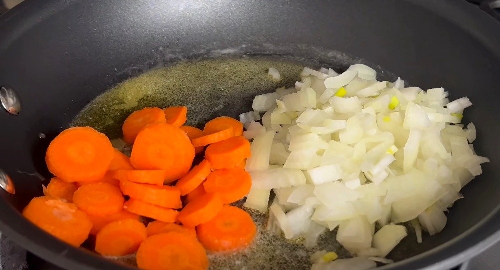 овощи под сырной шапочкой