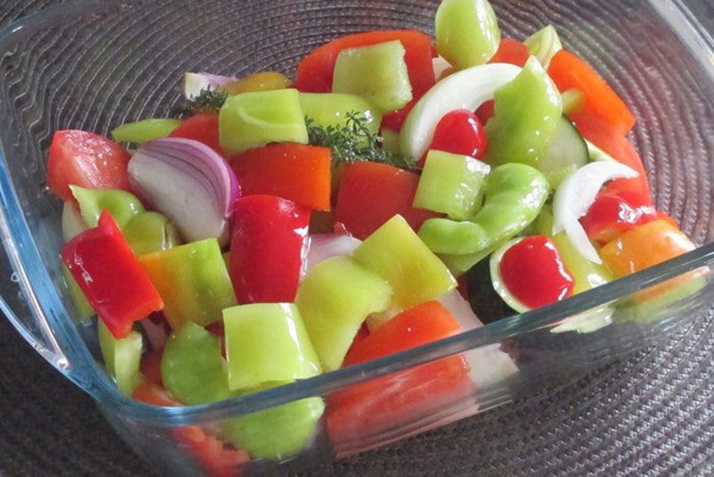 овощи в форме для выпекания