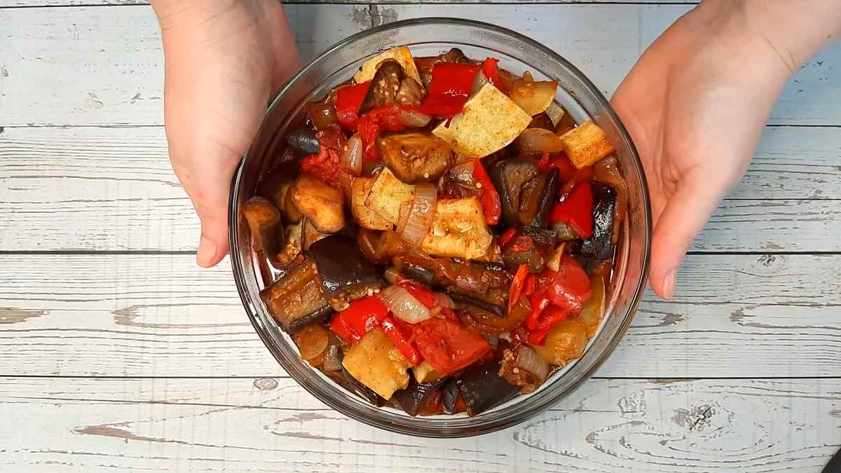 Как готовится овощная икра в духовке - Со Вкусом