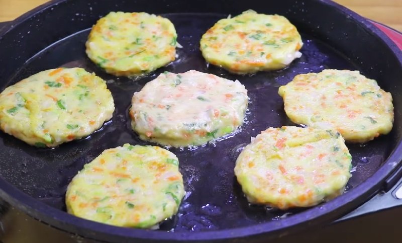 обжаривание оладий