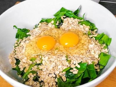 Овсяные блины со шпинатом: полезнее обычного теста