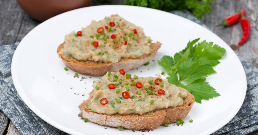 Паштет из фасоли - Со Вкусом