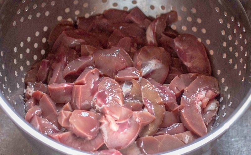 нарезка куриной печени