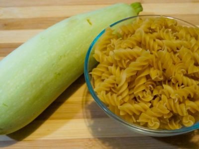 Паста с соусом из кабачков