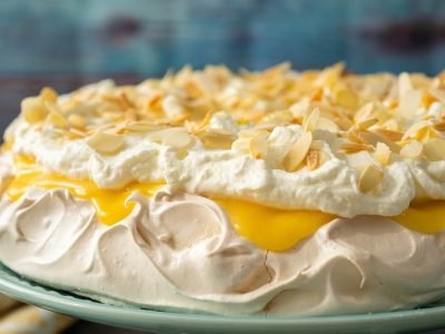 Торт «Павлова» с лимонным кремом