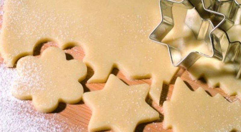 Рассыпчатое песочное печенье на Новый год - Со Вкусом
