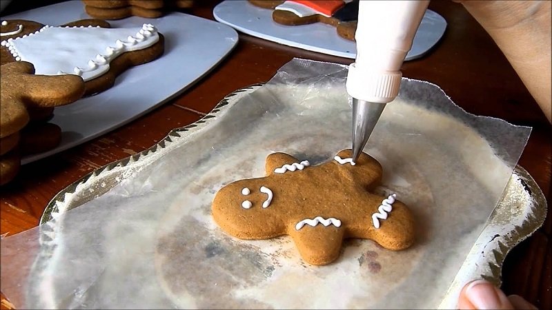 украшение печенья глазурью