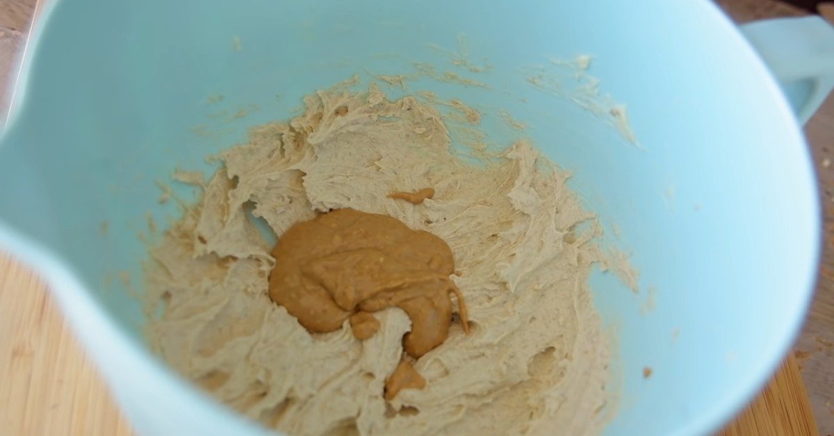 тесто с арахисовой пастой