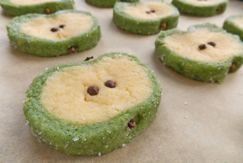 как испечь печень зеленое яблоко