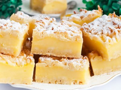 Песочное пирожное с пудингом