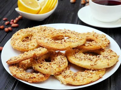 Песочные кольца с орехами