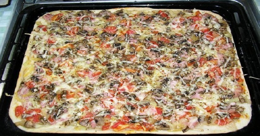 Тесто на кефире для пиццы в духовке на противне