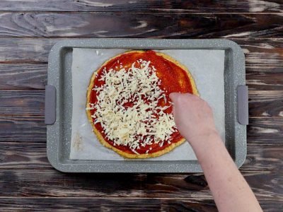 Пицца на корже из цветной капусты